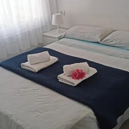 Bruna's House 아데제